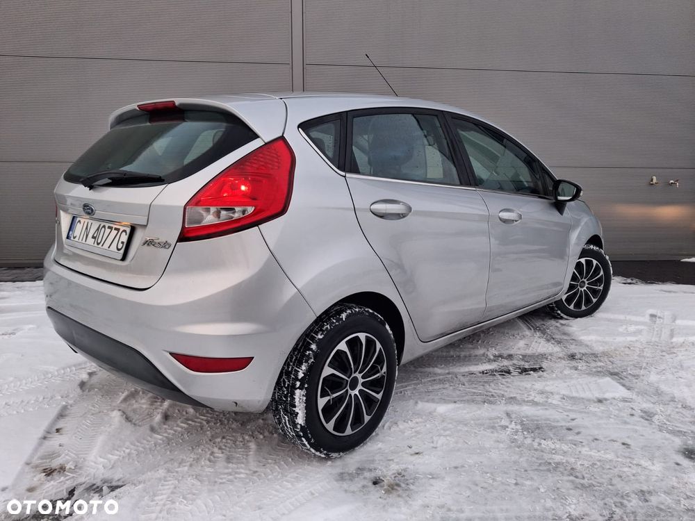 Ford Fiesta 1.4 TDCI Champions Edition - 5