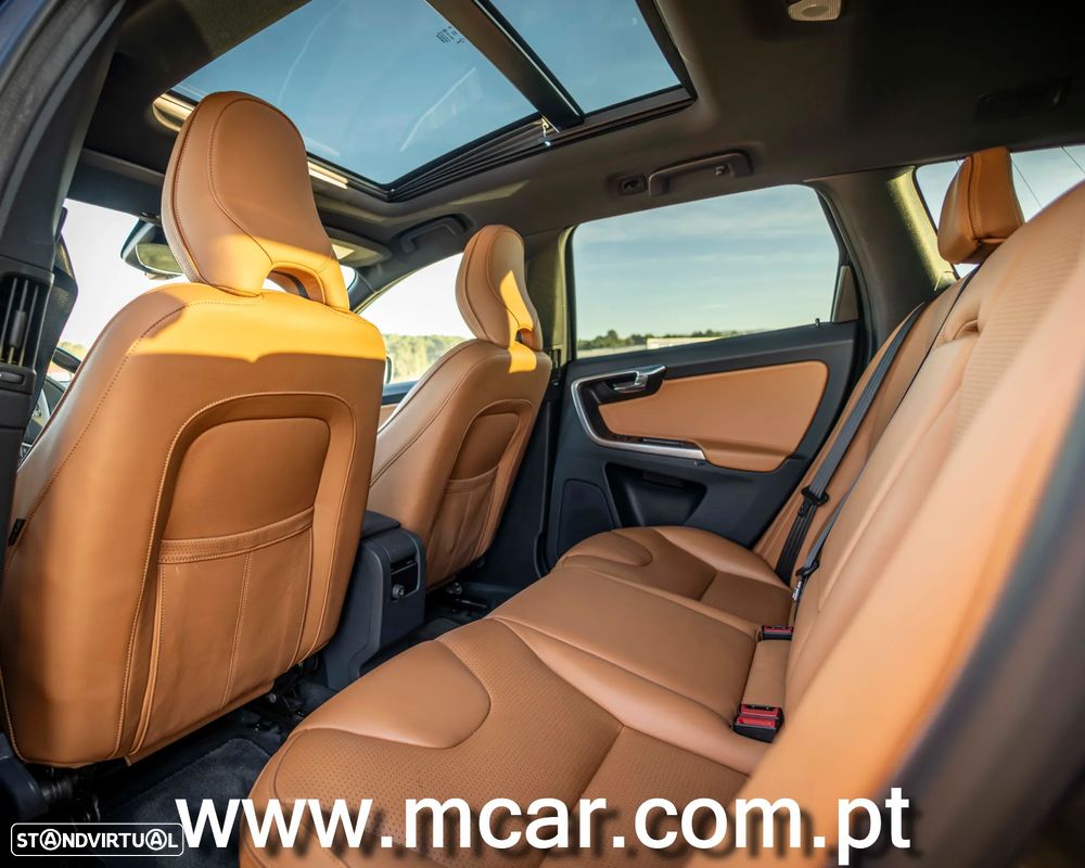 Volvo XC 60 D3 Geartronic Summum - 12