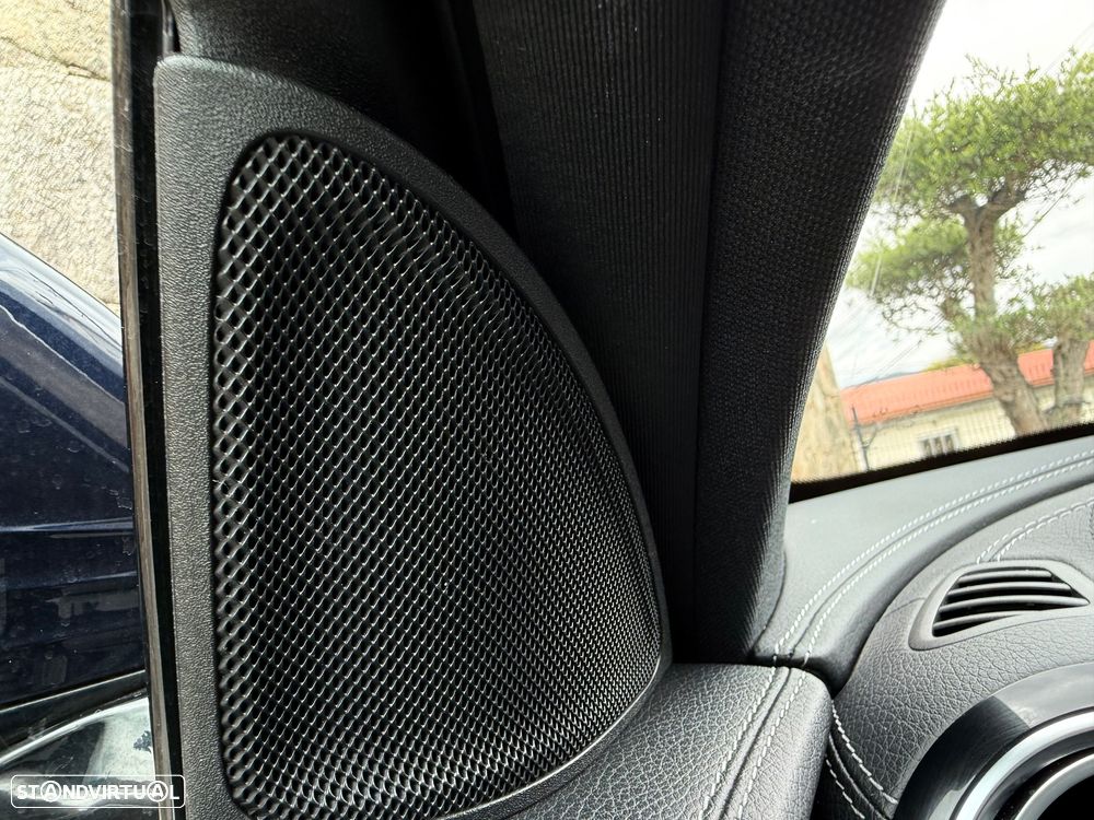 Mercedes-Benz E 300 d AMG - 39