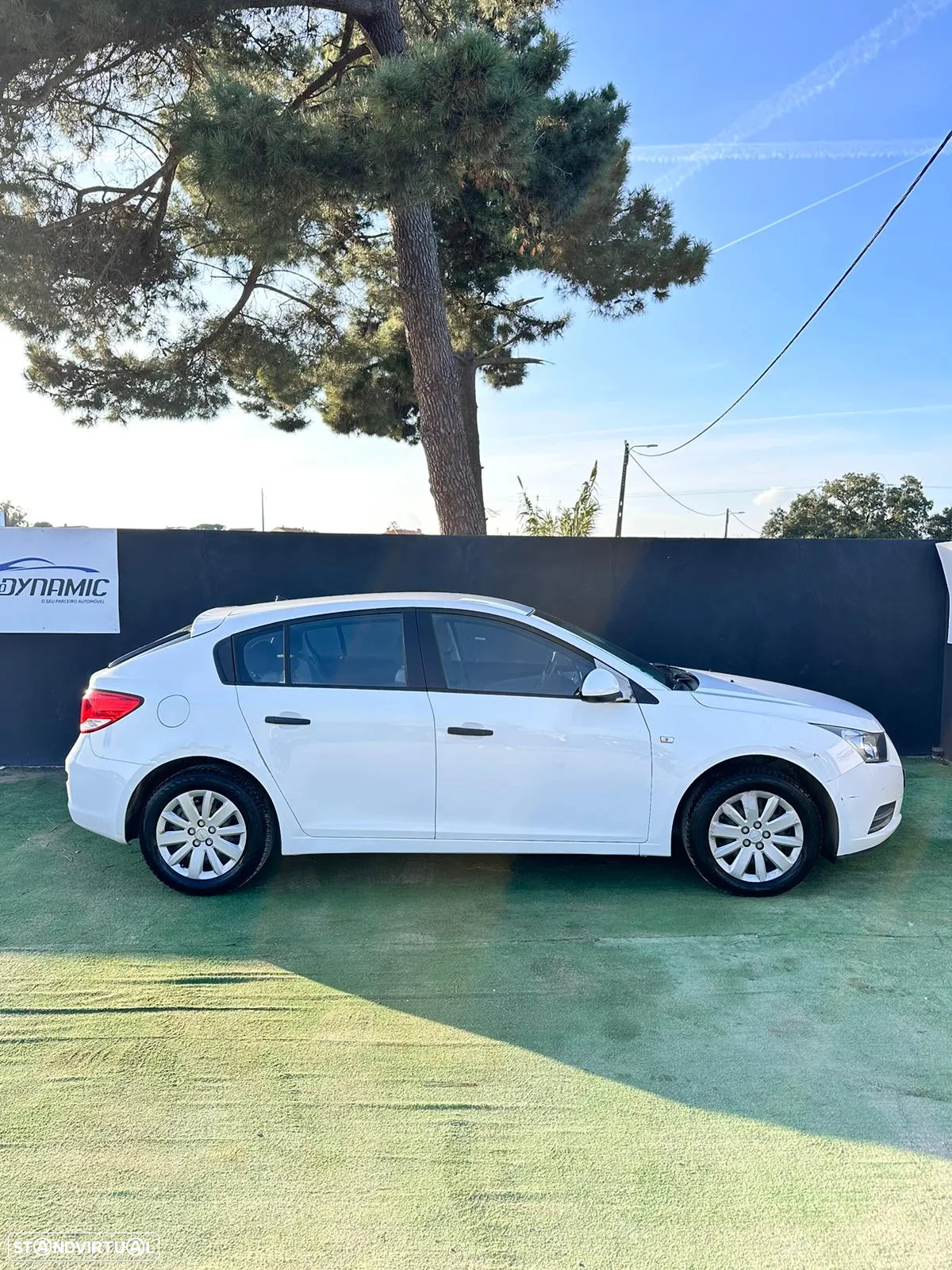 Chevrolet Cruze 1.6 LS - 7