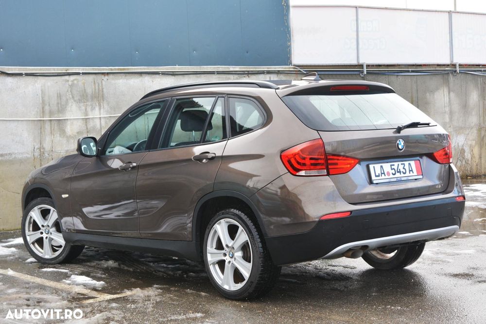 BMW X1 sDrive18d Aut. Sport Line - 4