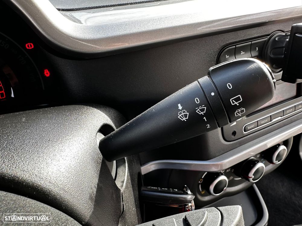 Renault Twingo SCe 70 S&S LIMITED - 31