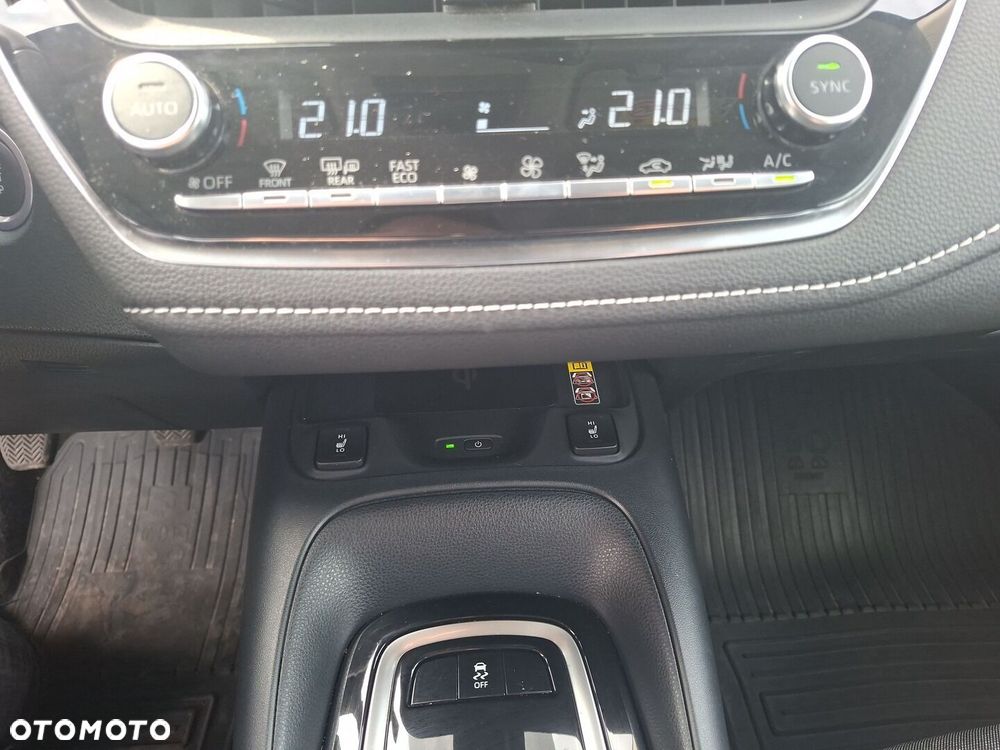 Toyota Corolla 1.5 Comfort - 19