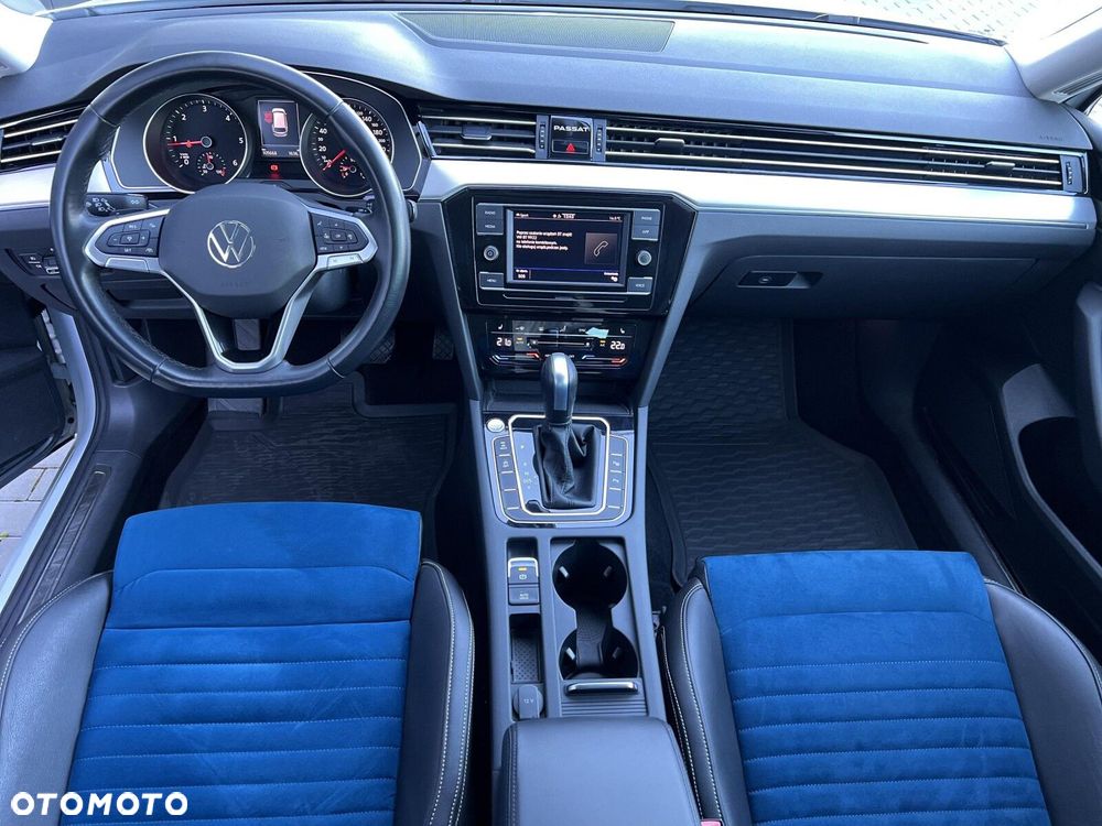 Volkswagen Passat - 29