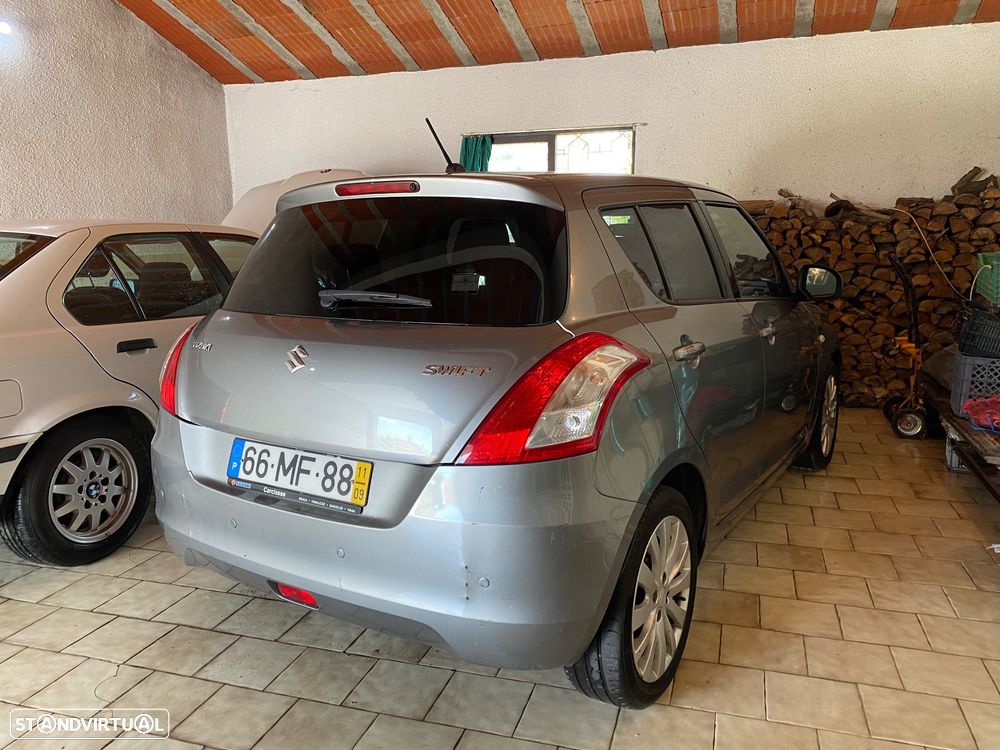 Suzuki Swift 1.2 VVT GLX - 3