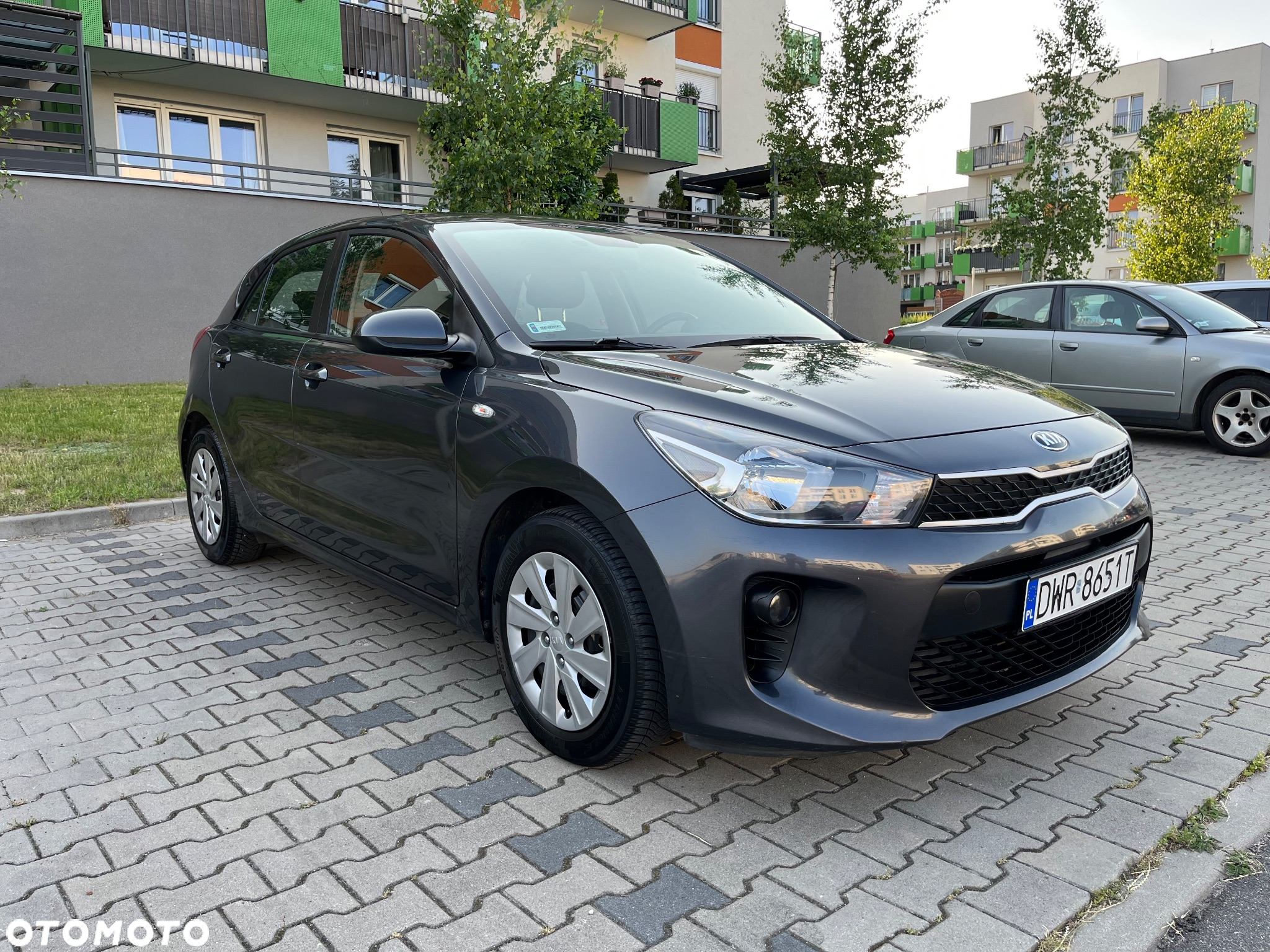 Kia Rio 1.2 L - 20