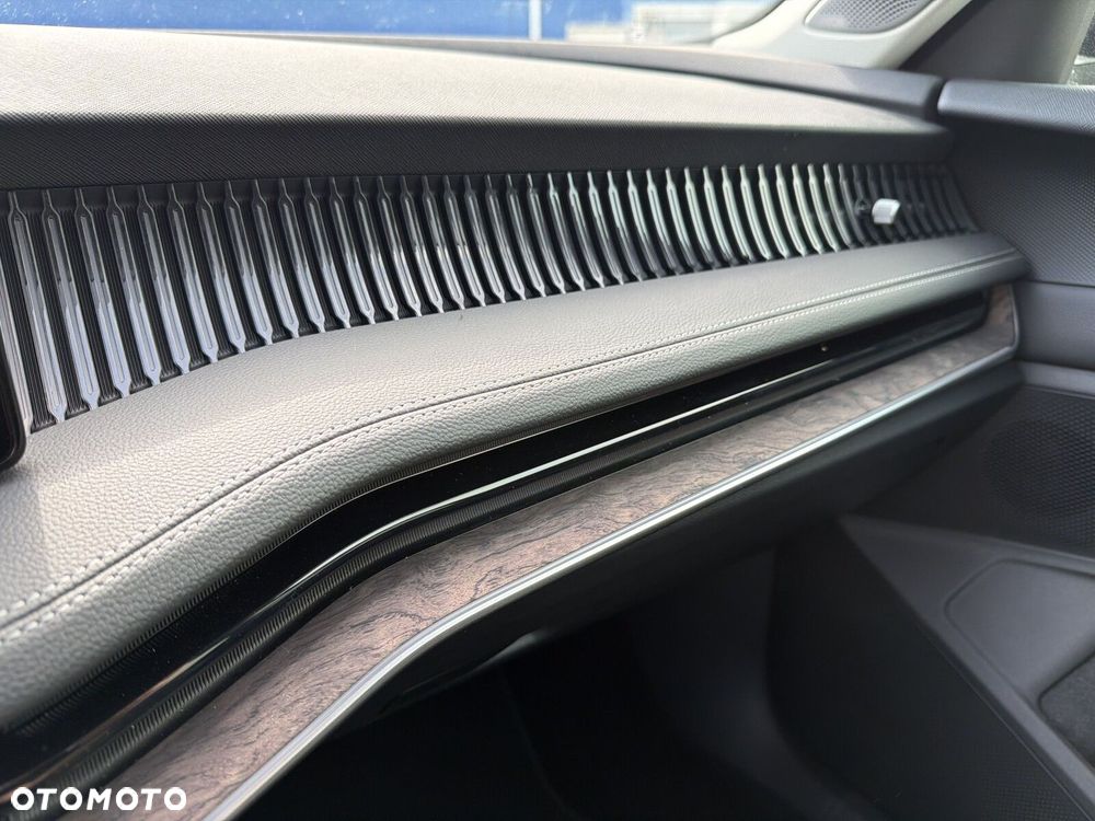 Skoda Superb 2.0 TDI SCR 4x4 L&K DSG - 16