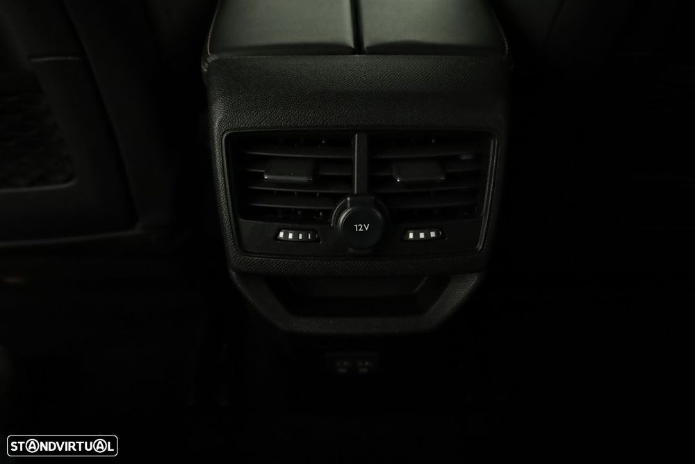 Peugeot 3008 1.2 PureTech GT EAT8 - 23