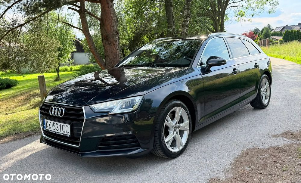 Audi A4 Avant 2.0 TDI ultra S tronic design - 2