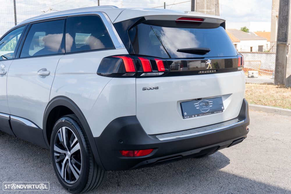 Peugeot 5008 BlueHDI 120 EAT6 Allure - 9