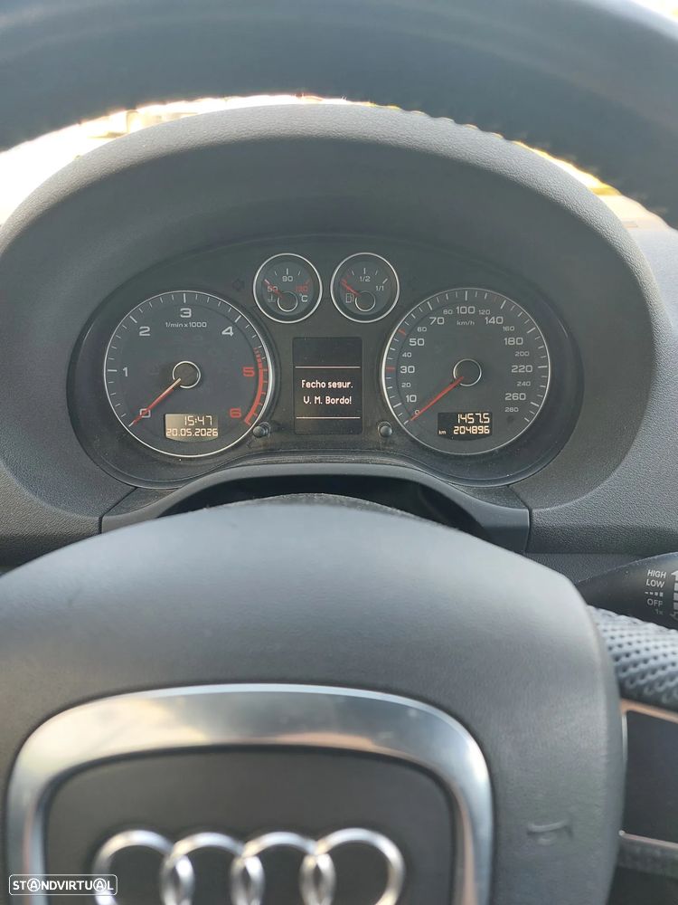 Audi A3 Cabrio 1.6 TDi DPF Attraction - 16