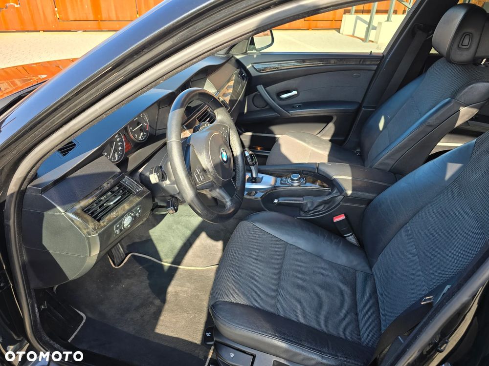 BMW Seria 5 520d Edition Exclusive - 12