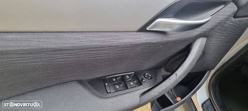 BMW X1 23 d xDrive Auto - 7