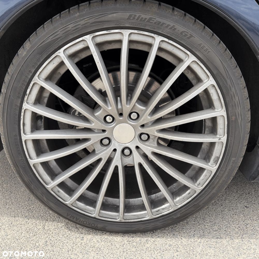 Lexus GS - 10