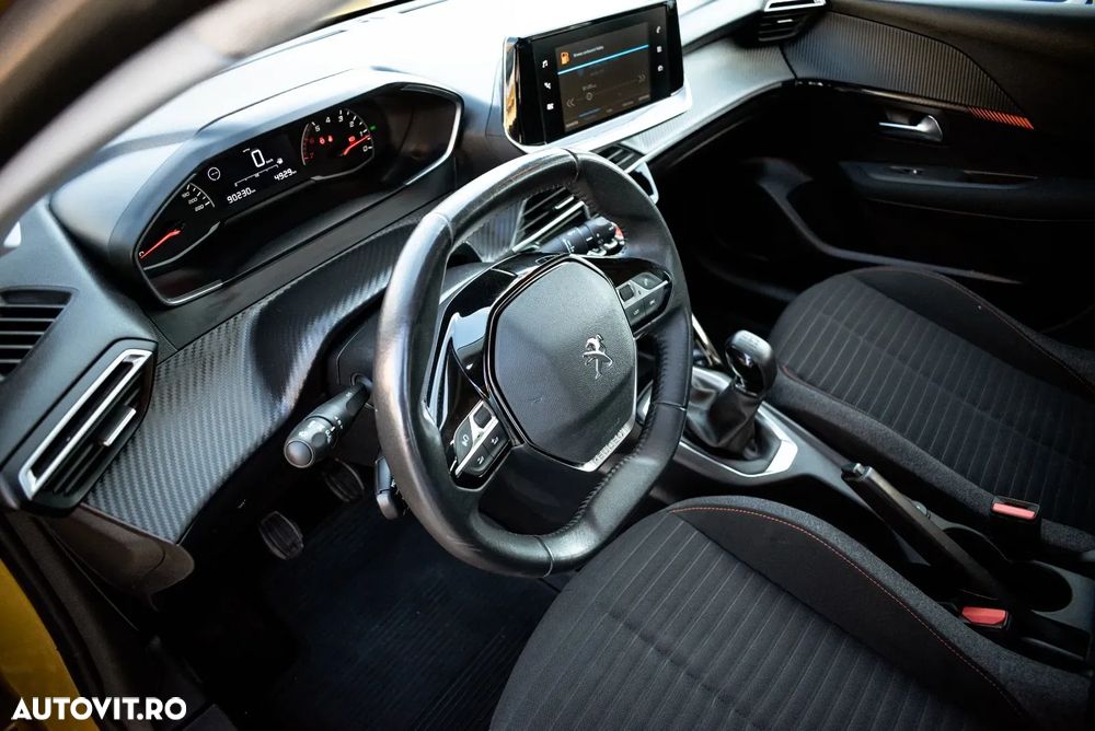 Peugeot 208 ver-puretech-75-active - 9