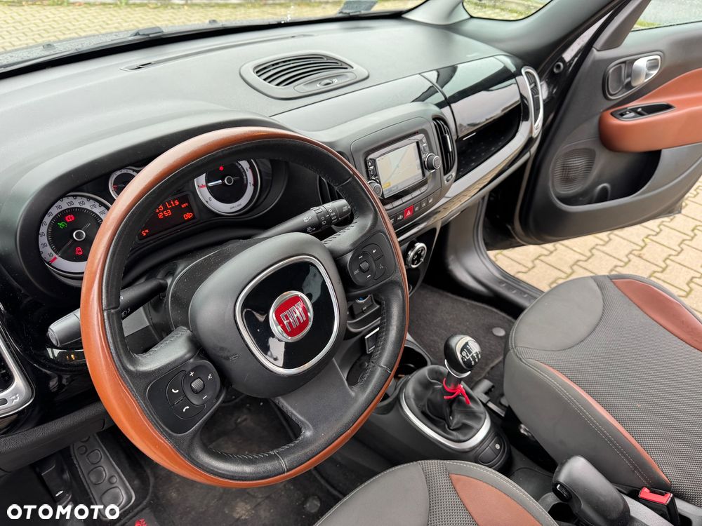 Fiat 500L City Cross 1.4 16V T-Jet - 25