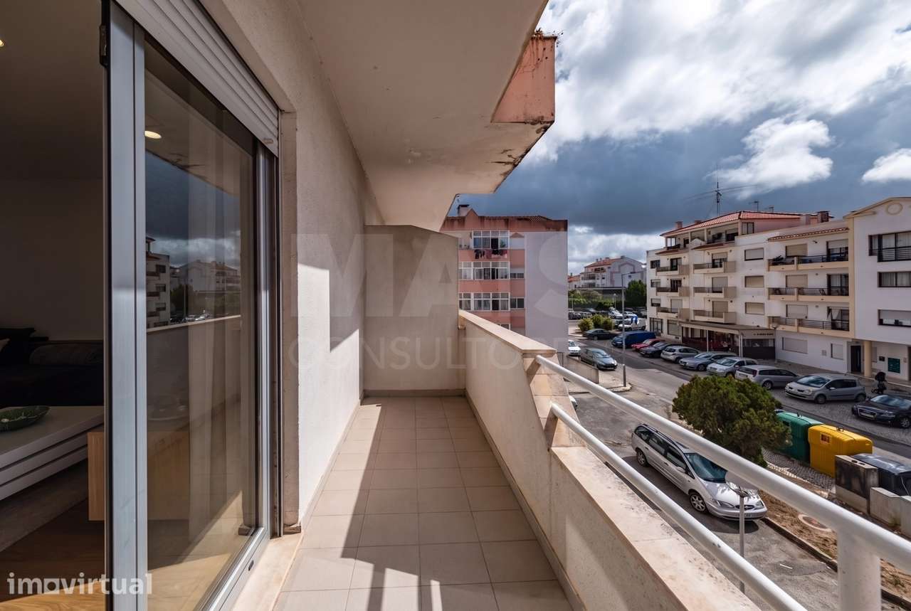 Apartamento T3 Renovado com Garagem Box – Cidade Nova, Caldas da Ra... - Grande imagem: 5/29