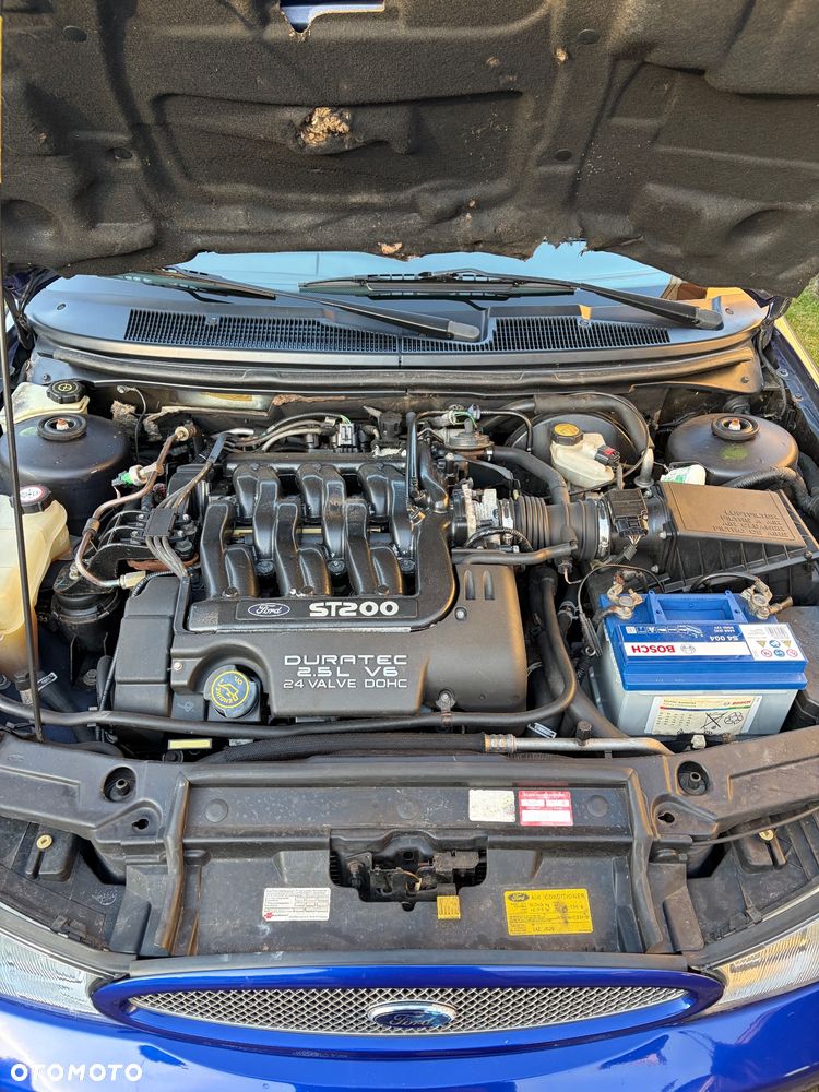 Ford Mondeo - 15