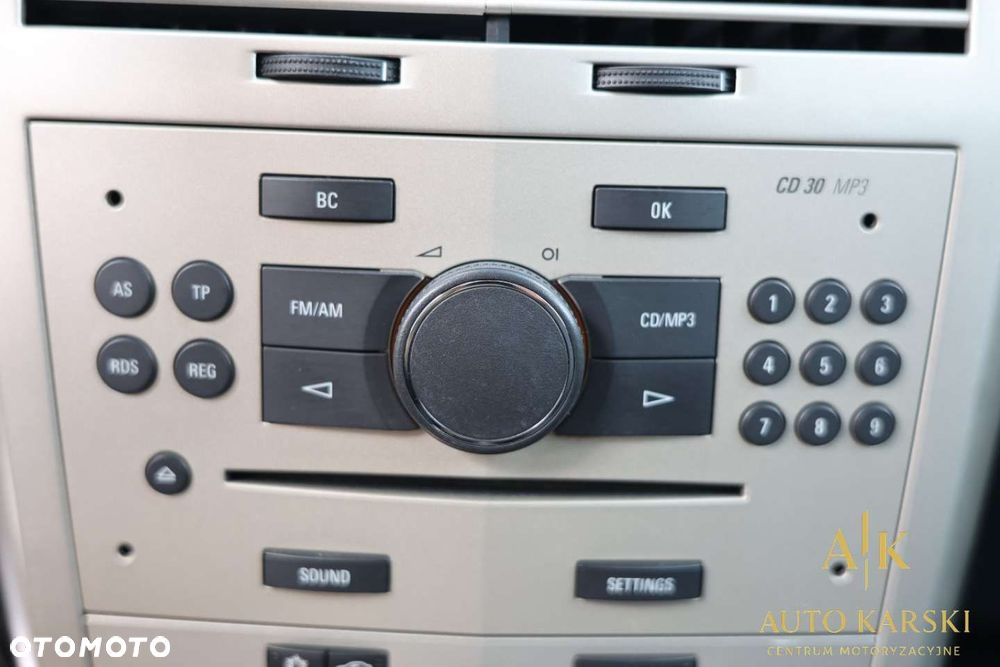 Opel Astra - 24