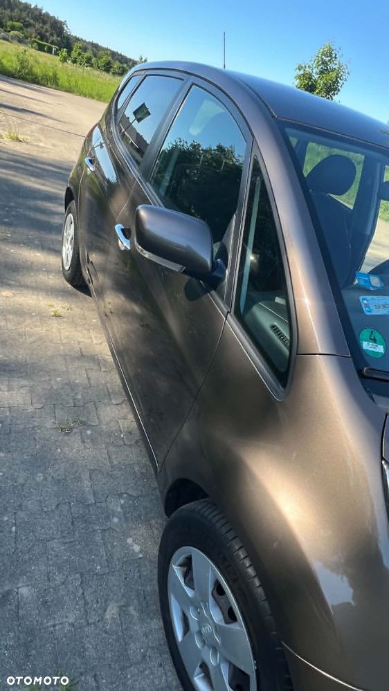 Kia Venga 1.4 L - 3