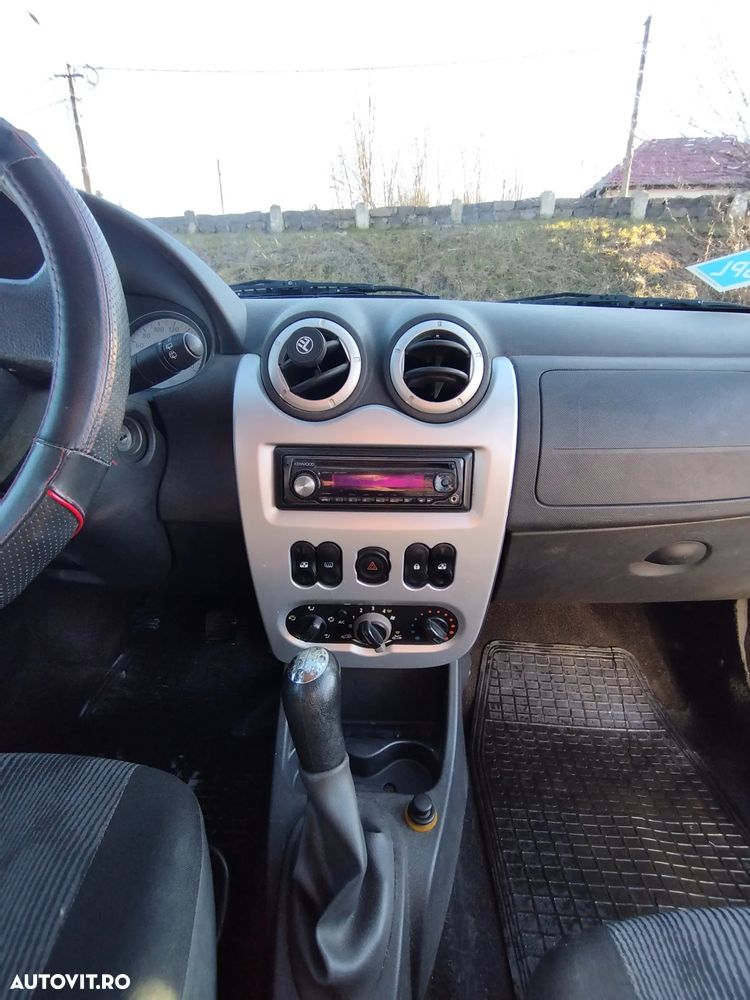 Dacia Sandero 1.6 MPI Stepway - 8