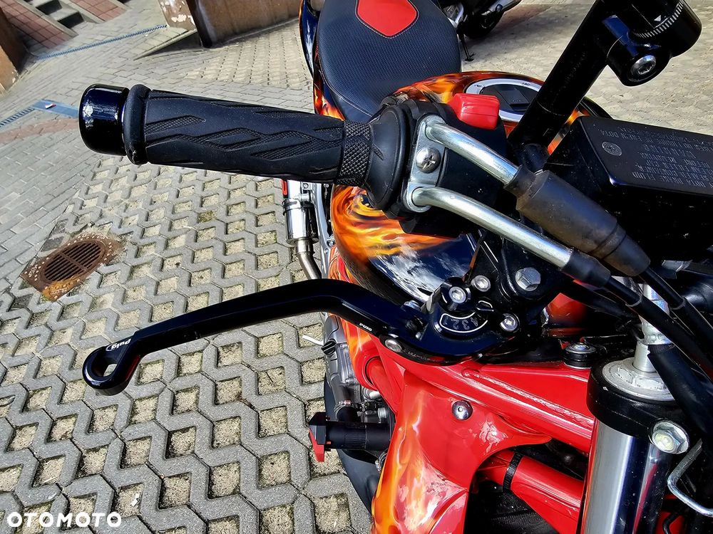 Suzuki Gladius - 9