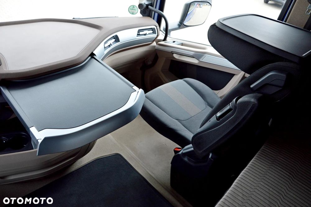 DAF XG+ 530 / ZF INTARDER / 10 SZTUK! / KLIMA POST. / MIĘDZYOSIE / FULL LED / ALUFELGI / - 19