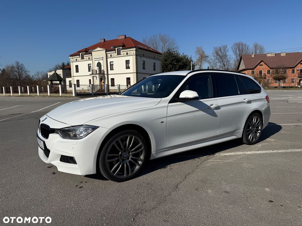 BMW Seria 3 320d xDrive - 9