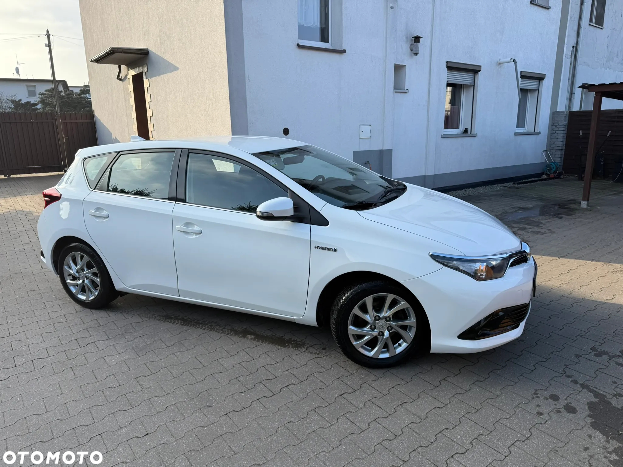 Toyota Auris Hybrid 135 Premium - 7