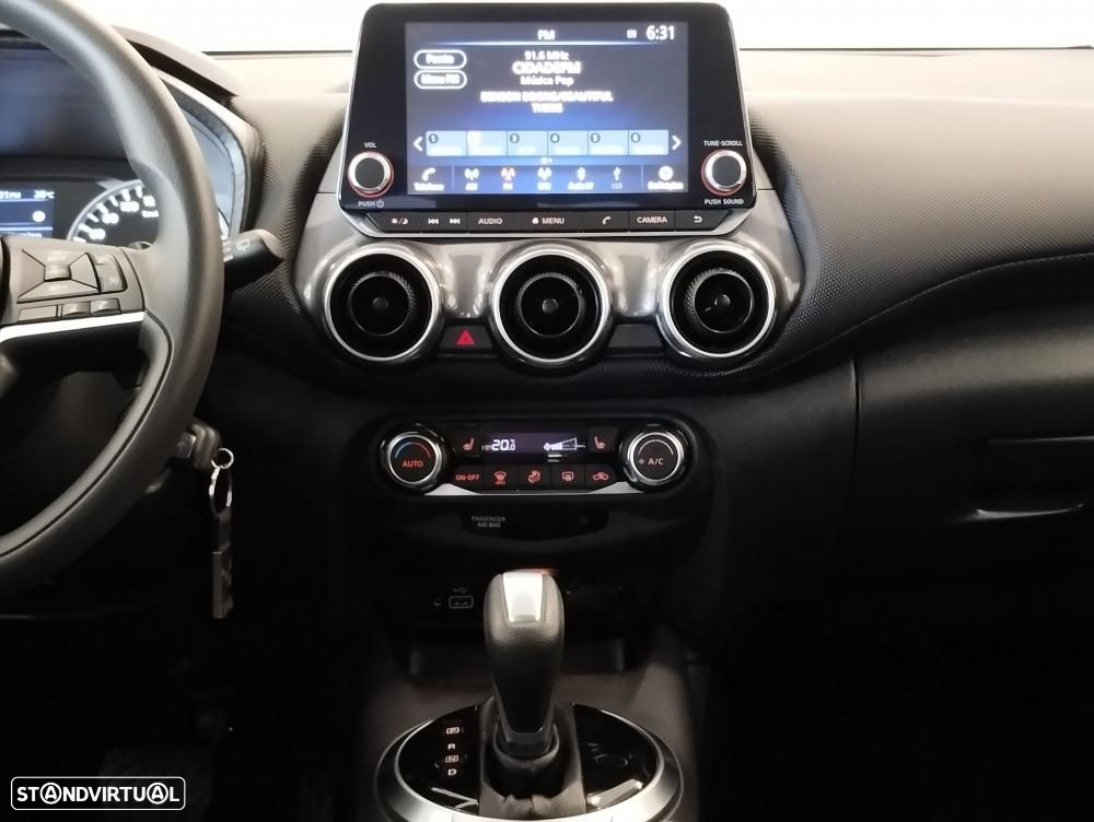 Nissan Juke 1.0 DIG-T N-Connecta DCT - 42