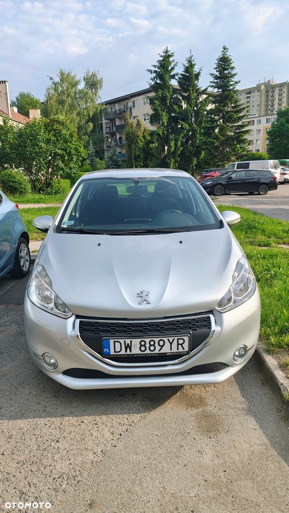 Peugeot 208 1.4 HDi Access - 2