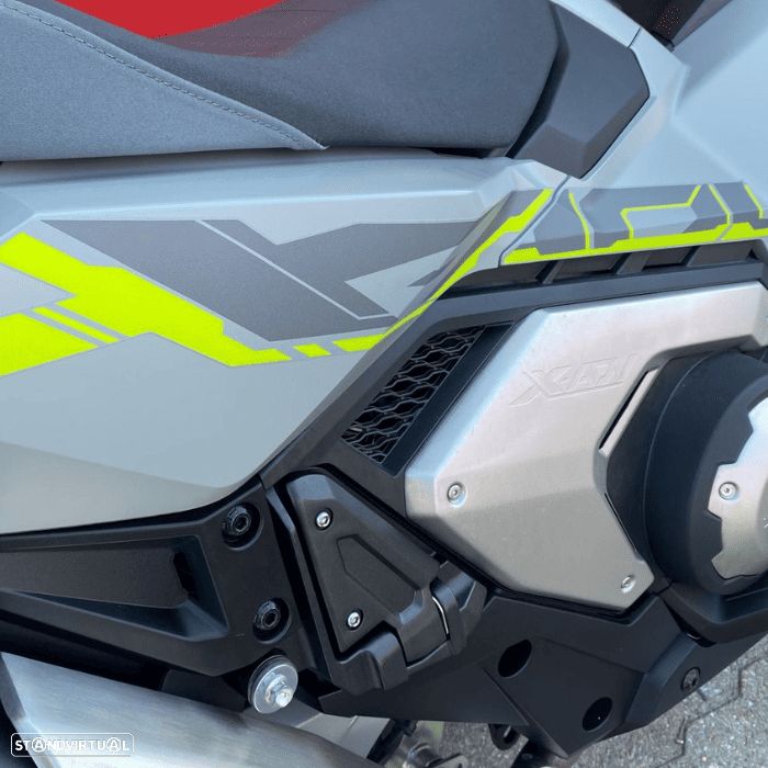 Honda X-ADV SE - 8