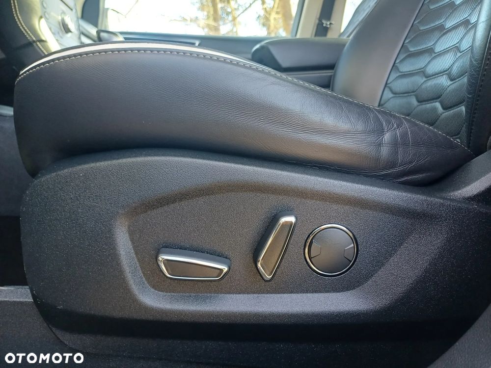 Ford Edge 2.0 TDCi Bi-Turbo 4x4 Vignale - 36