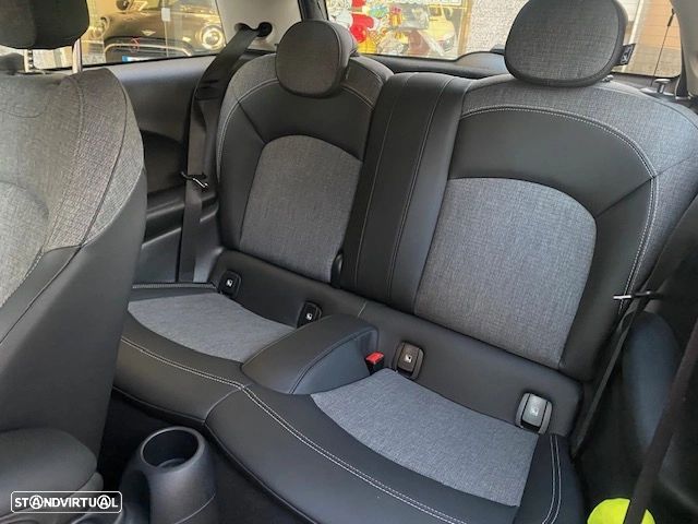 MINI 3 Portas Cooper SE - 22