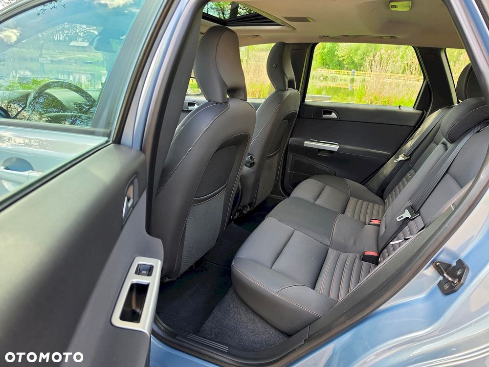 Volvo V50 DPF D2 Summum - 29