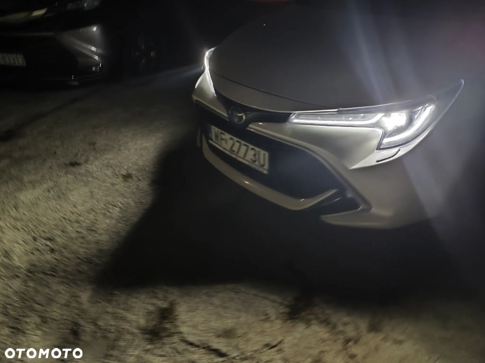 Toyota Corolla - 22