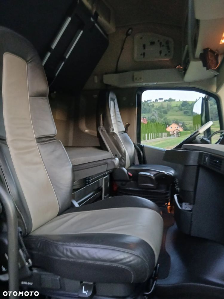 Volvo FH 500 KM FUL OPCJA HAKOWIEC HYWA 6X2 SKÓRA PERFEKCYJNY Z NIEMIEC - 10