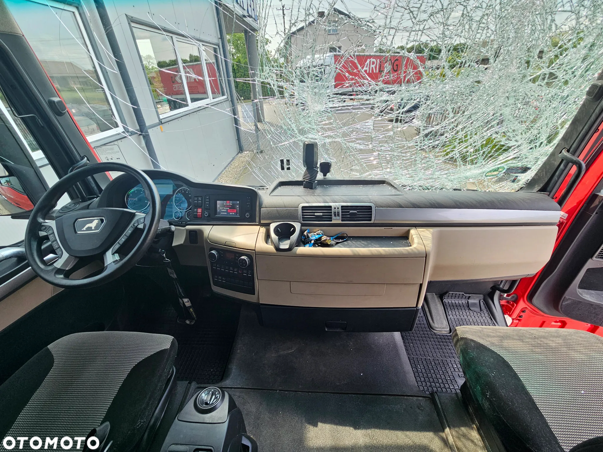 MAN TGX 18.460 XXL / Lowdeck / - 12
