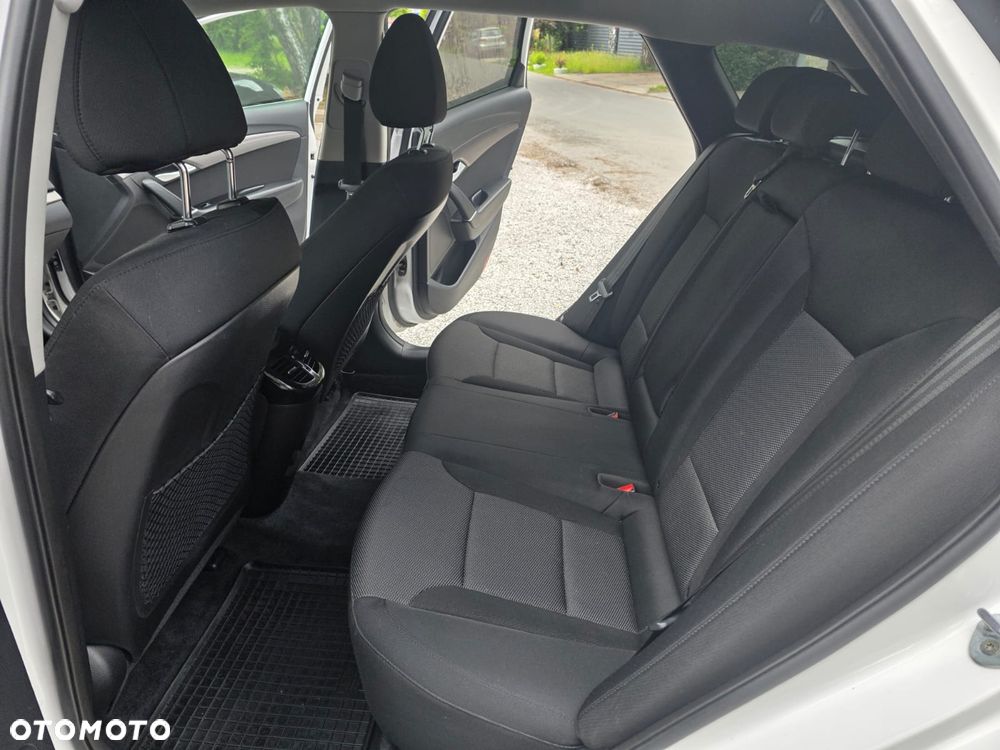 Hyundai i40 1.7 CRDi Comfort DCT - 24