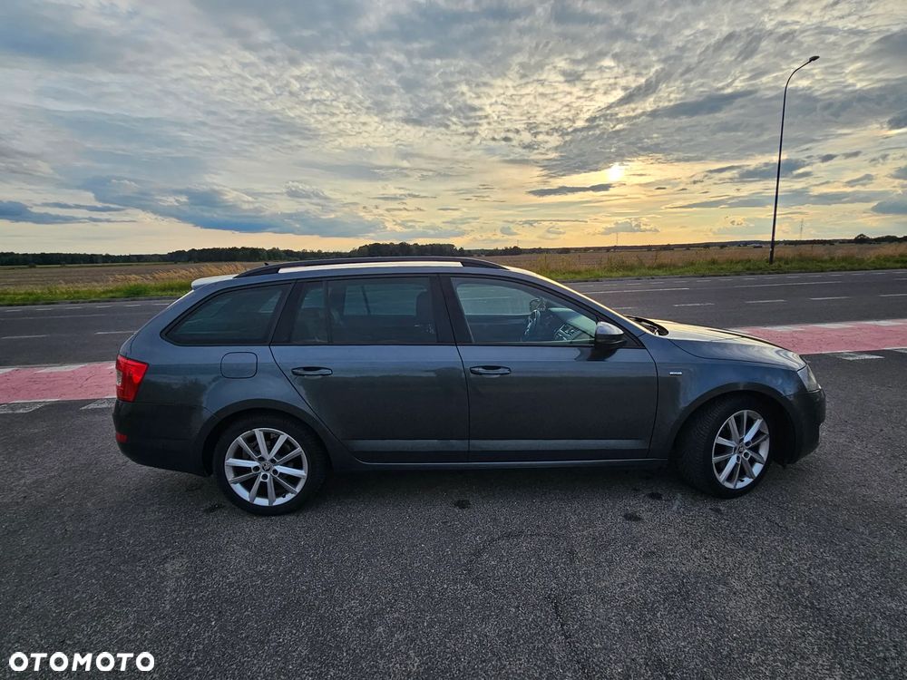 Skoda Octavia 2.0 TDI Joy - 1