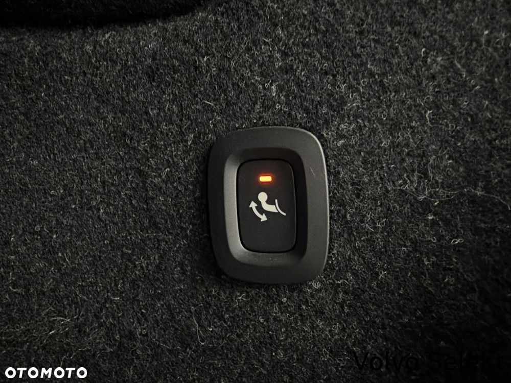 Volvo XC 40 - 21