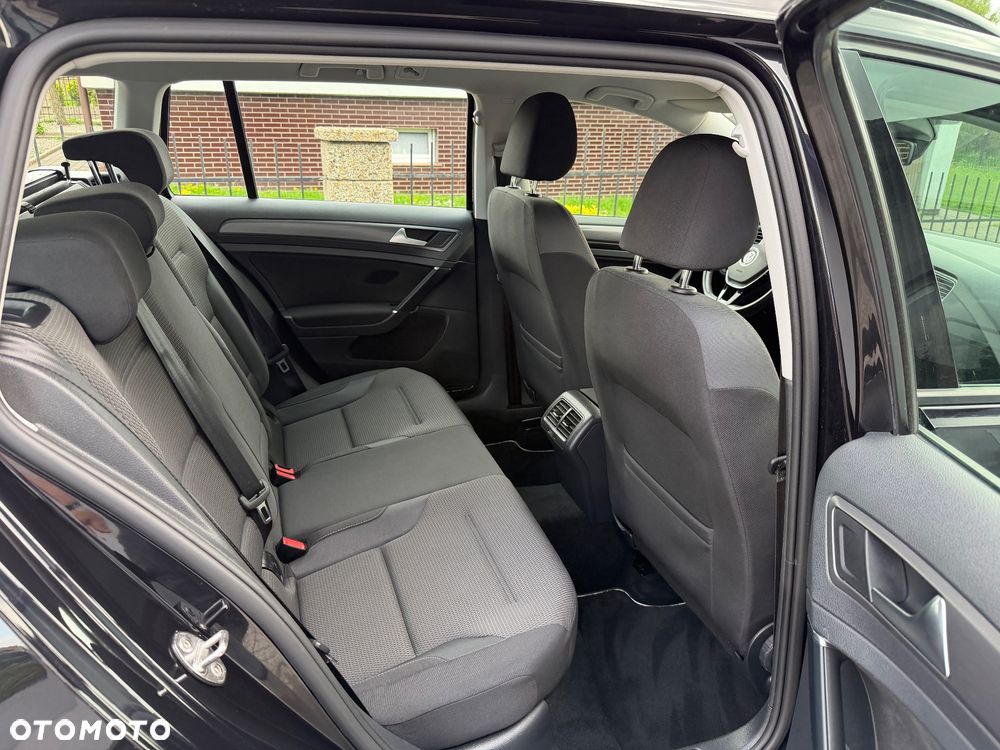 Volkswagen Golf 1.6 TDI BMT Highline - 12