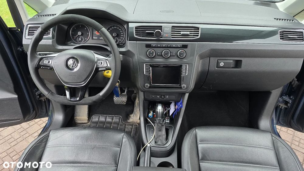 Volkswagen Caddy 2.0 TDI Highline 4Motion DSG - 9