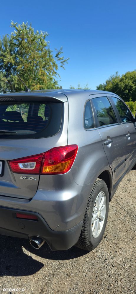Mitsubishi ASX - 16