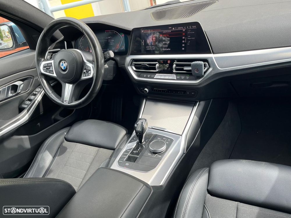 BMW 320 d Pack M Auto - 4