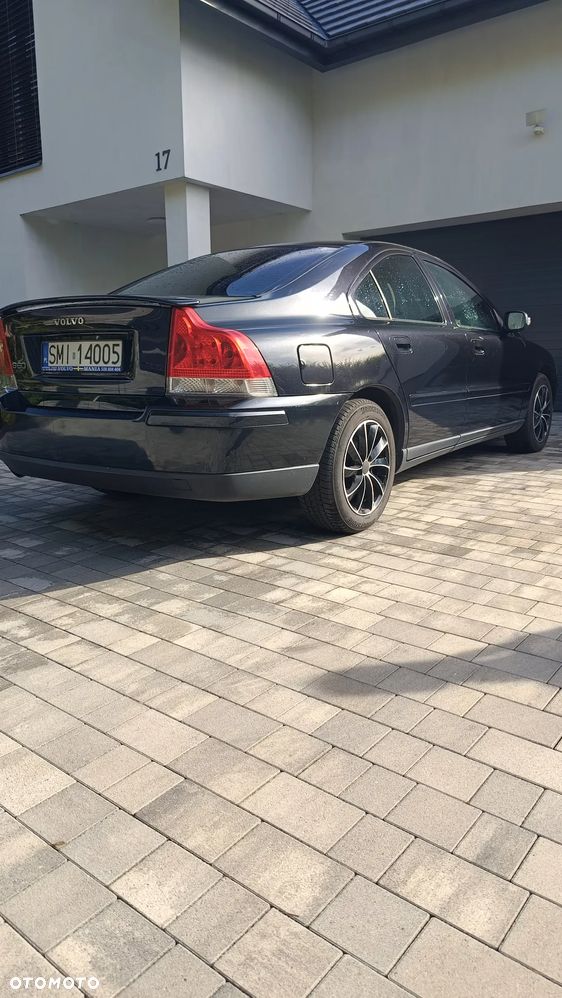 Volvo S60 2.4D5 '80' - 13
