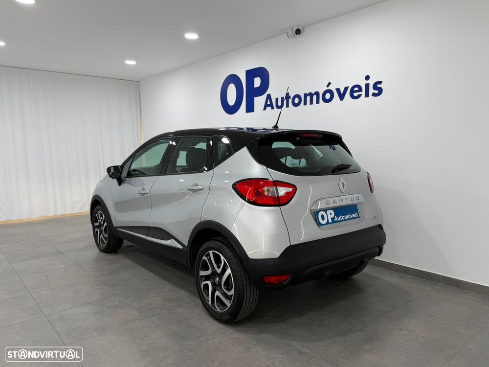 Renault Captur 1.5 dCi Exclusive - 4