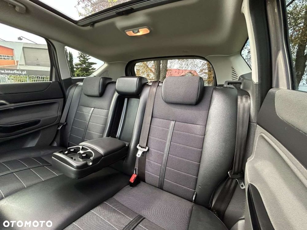 Ford Kuga - 19