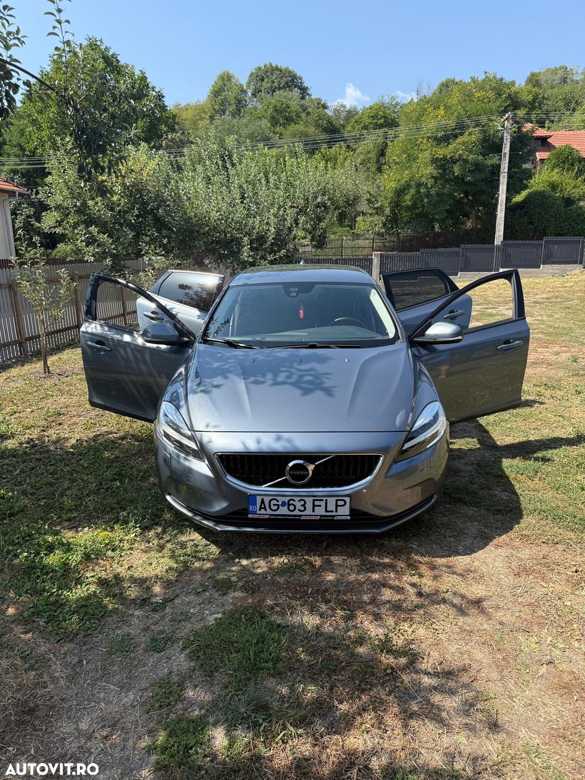 Volvo V40 D2 Momentum - 5