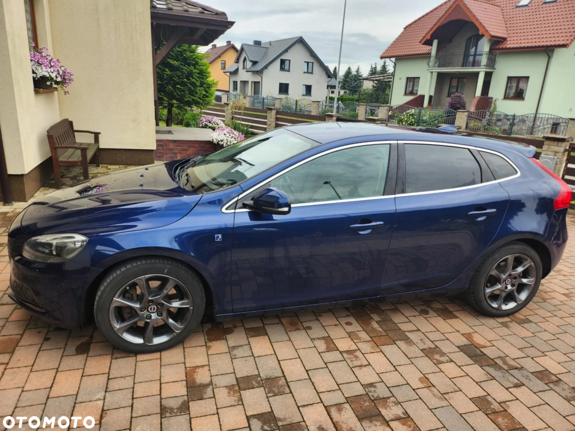 Volvo V40 D4 Drive-E Ocean Race - 5